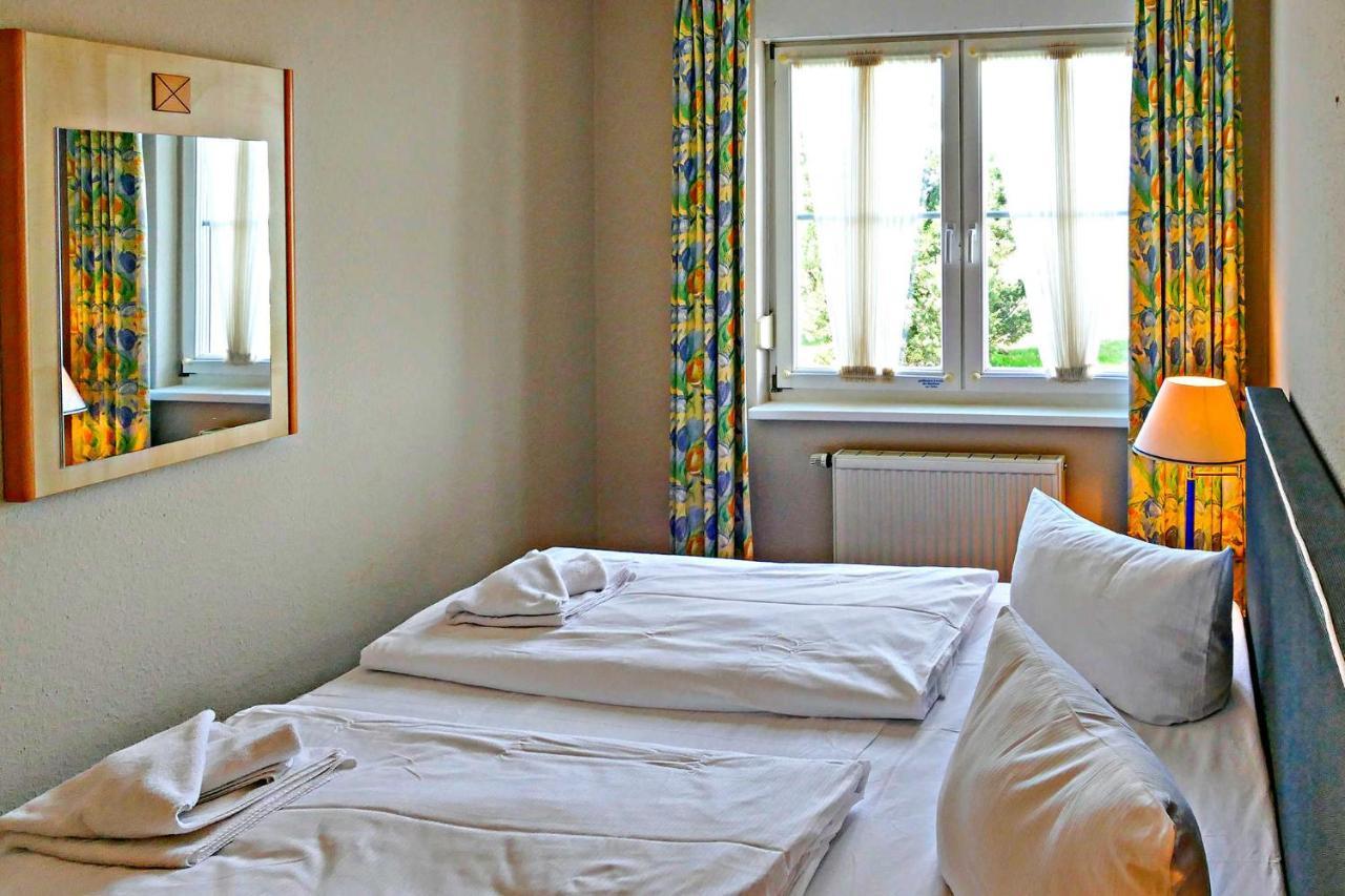 Ferienwohnungen Max Und Moritz Neddesitz Extérieur photo